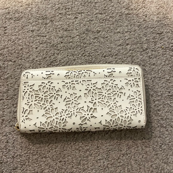 Kate spade large white wallet - Picture 5 of 9